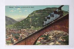 Bozen: Virgilbahn und Blick auf die Stadt. 